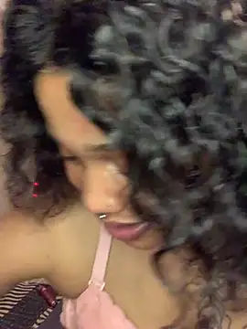 Snapshot of cardibabe chatting on January 15, 12:51 am cardibabe online show from January 15, 12:51 am