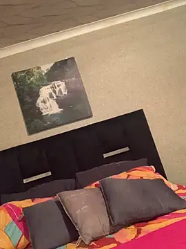 Snapshot of cardibabe chatting on March 2, 9:22 pm cardibabe online show from March 2, 9:22 pm