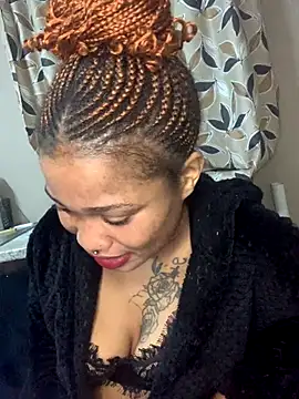 Snapshot of cardibabe chatting on September 27, 9:53 pm cardibabe online show from September 27, 9:53 pm