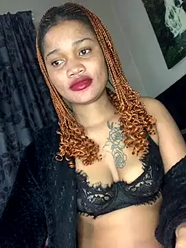 Snapshot of cardibabe chatting on October 2, 9:33 pm cardibabe online show from October 2, 9:33 pm