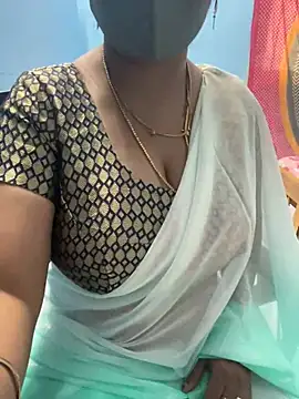 Snapshot of sajeetha chatting on January 18, 2:25 am sajeetha online show from January 18, 2:25 am