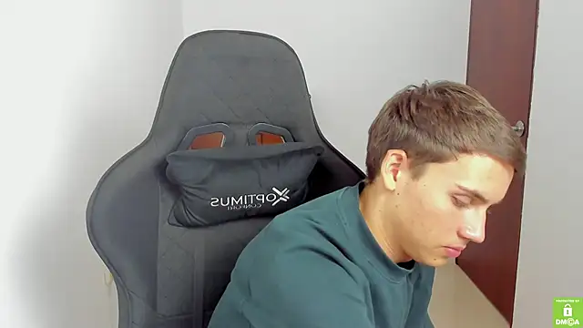 Snapshot of jackson_millers chatting on February 27, 1:59 am jackson millers online show from February 27, 1:59 am