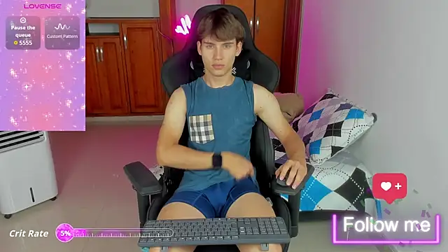 Snapshot of jackson_millers chatting on September 30, 6:18 am jackson millers online show from September 30, 6:18 am