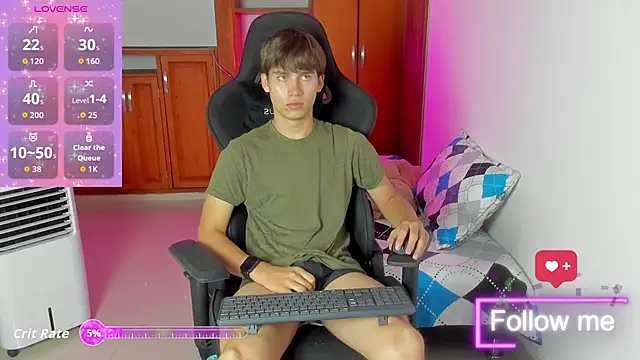 Snapshot of jackson_millers chatting on October 5, 5:28 am jackson millers online show from October 5, 5:28 am