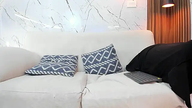 antony bigdick  online show from November 15, 1:25 am