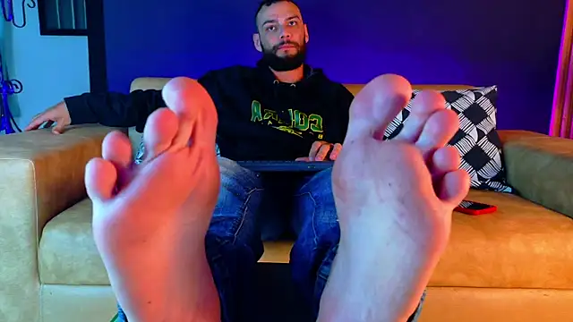 antony bigdick  online show from June 15, 7:16 pm