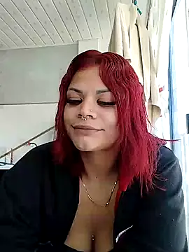 IamAlana  online show from December 31, 2:03 pm