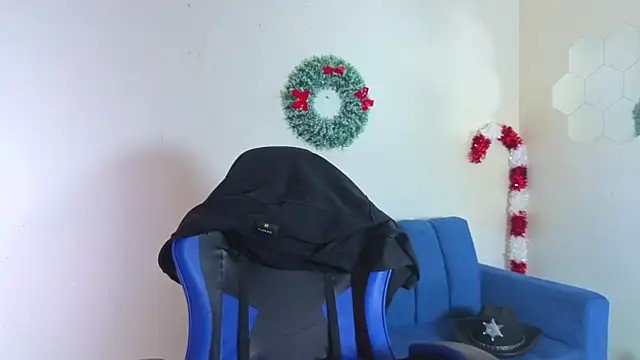 Demitryo online show from December 16, 4:28 am