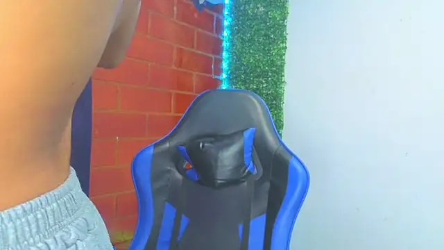 Demitryo online show from March 8, 3:43 am