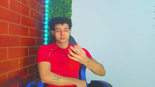 Demitryo online show from March 11, 5:02 am