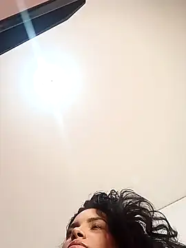 Snapshot of lolaa_staars chatting on January 19, 12:38 am lolaa staars online show from January 19, 12:38 am