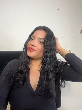 Snapshot of lolaa_staars chatting on October 12, 3:16 am lolaa staars online show from October 12, 3:16 am