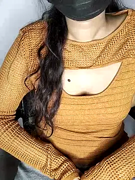 Snapshot of Ms_Neera chatting on February 15, 7:17 pm Ms Neera online show from February 15, 7:17 pm