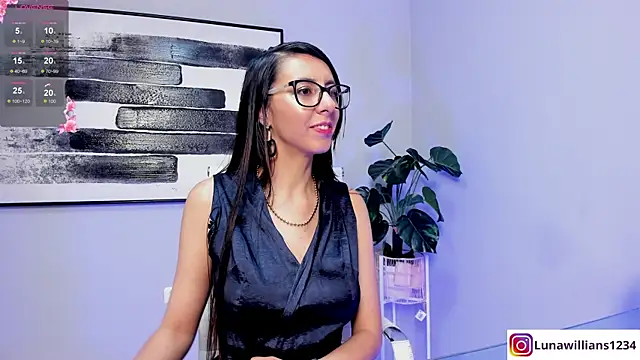 Snapshot of luna_willians chatting on January 29, 3:58 pm luna willians online show from January 29, 3:58 pm