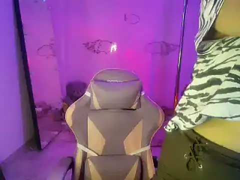 mandy berrys online show from June 16, 3:53 am