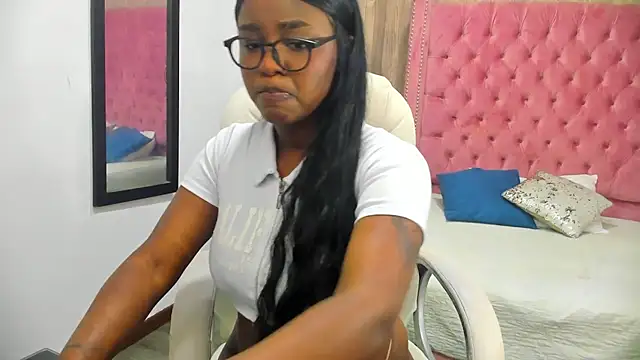 Snapshot of Wendy-lovee chatting on January 16, 4:28 am Wendy-lovee online show from January 16, 4:28 am