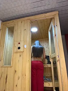 Snapshot of Barbielatinas chatting on March 2, 1:40 pm Barbielatinas online show from March 2, 1:40 pm