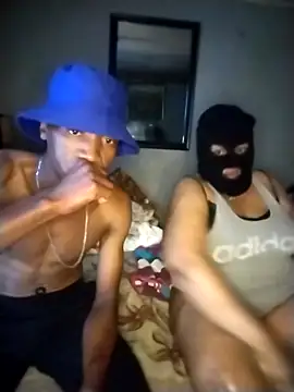 Snapshot of 45DOT chatting on September 16, 7:59 pm 45DOT online show from September 16, 7:59 pm