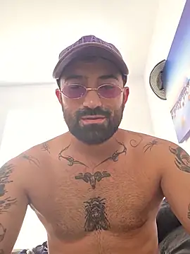 Snapshot of Goosebumps_21 chatting on June 12, 4:50 pm Goosebumps 21 online show from June 12, 4:50 pm
