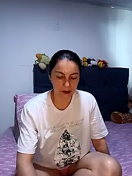 renata hot1 online show from January 8, 8:22 pm