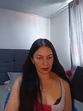 renata hot1 online show from July 3, 6:58 pm