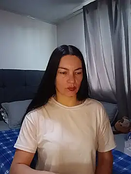 renata hot1 online show from July 21, 9:17 pm
