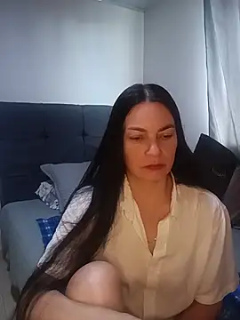 renata hot1 online show from July 22, 8:44 pm