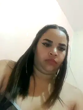 Snapshot of atennea chatting on March 23, 4:27 am atennea online show from March 23, 4:27 am