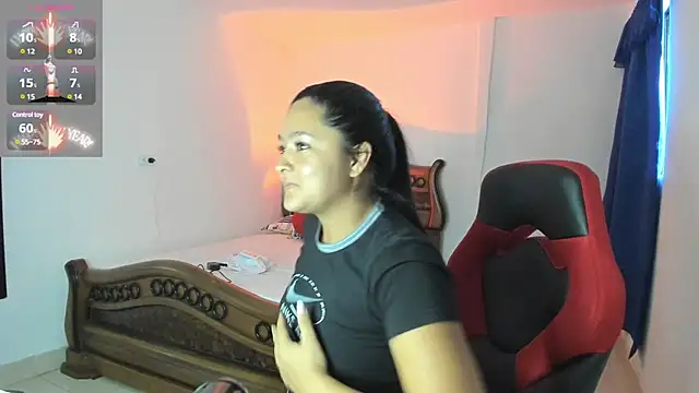 Snapshot of cristina1800 chatting on January 22, 10:48 pm cristina1800 online show from January 22, 10:48 pm