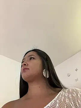 cristina1800 online show from August 5, 4:15 am