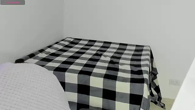 Snapshot of Natasha_su_ chatting on January 8, 3:29 am Natasha su online show from January 8, 3:29 am