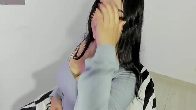 Snapshot of Natasha_su_ chatting on March 3, 1:10 am Natasha su online show from March 3, 1:10 am