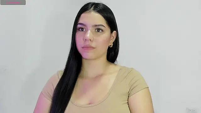 Snapshot of Natasha_su_ chatting on March 16, 8:32 am Natasha su online show from March 16, 8:32 am