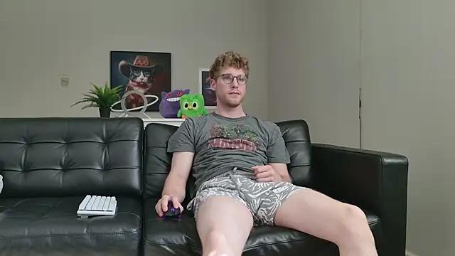 BlueEyedTallGuy94 online show from September 28, 8:25 pm