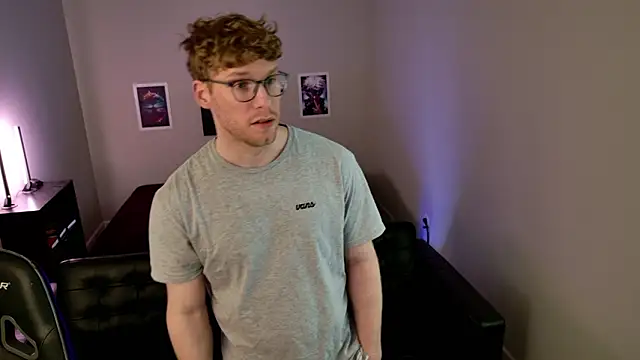 BlueEyedTallGuy94 online show from March 7, 12:07 am