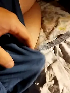 Snapshot of Grig1982 chatting on October 29, 4:09 pm Grig1982 online show from October 29, 4:09 pm