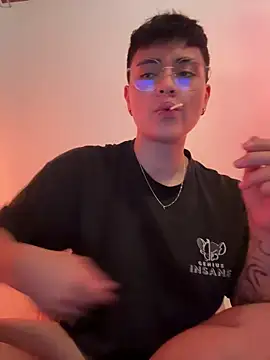 Snapshot of Ashley_Chriss chatting on December 22, 8:49 am Ashley Chriss online show from December 22, 8:49 am