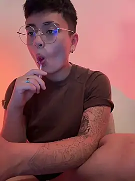 Snapshot of Ashley_Chriss chatting on December 24, 4:00 am Ashley Chriss online show from December 24, 4:00 am