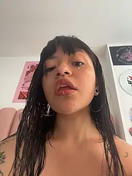 Snapshot of Ashley_Chriss chatting on November 29, 6:44 pm Ashley Chriss online show from November 29, 6:44 pm