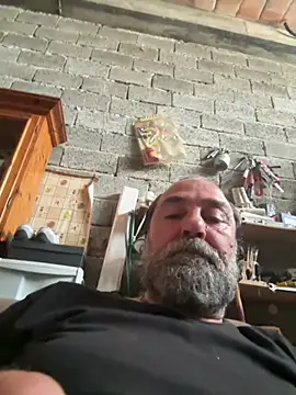 Snapshot of ros217 chatting on May 10, 2:00 pm ros217 online show from May 10, 2:00 pm