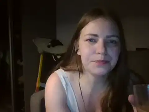 Snapshot of AnnaDiamond1 chatting on February 20, 10:48 pm AnnaDiamond1 online show from February 20, 10:48 pm