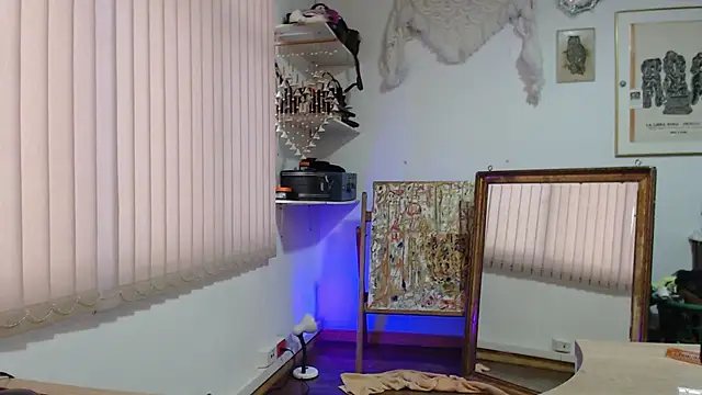 Siriss boyrag online show from March 8, 12:41 pm