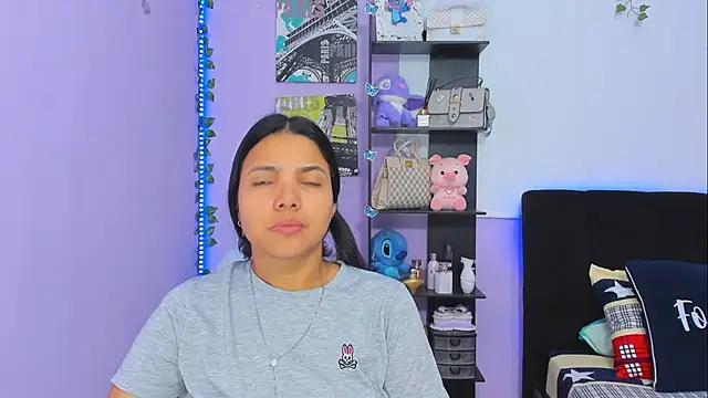 sara mendez2 online show from February 24, 3:42 pm