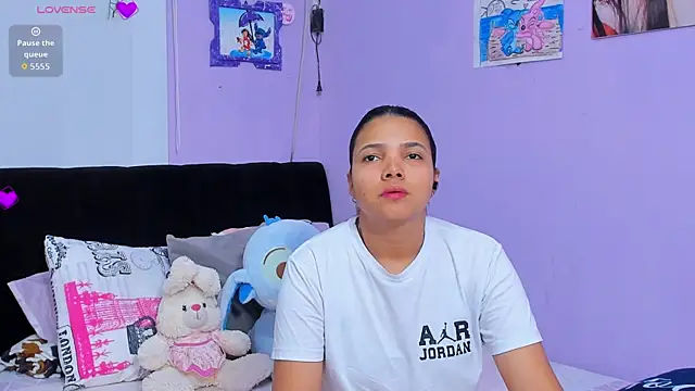 sara mendez2 online show from September 14, 11:26 pm