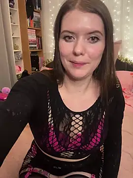 Snapshot of Ragdoll131 chatting on December 20, 9:28 pm Ragdoll131 online show from December 20, 9:28 pm