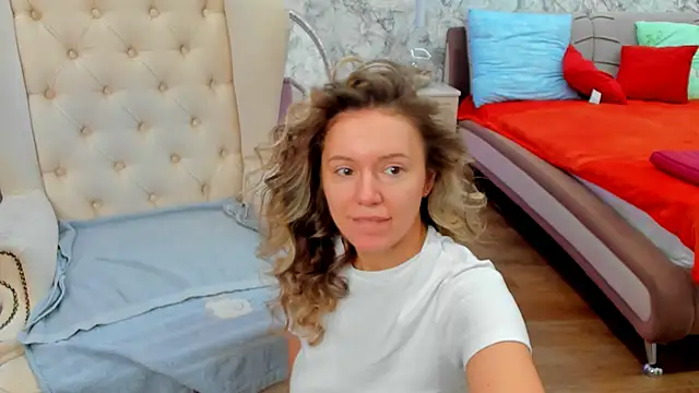 foxy blond online show from February 27, 12:32 am