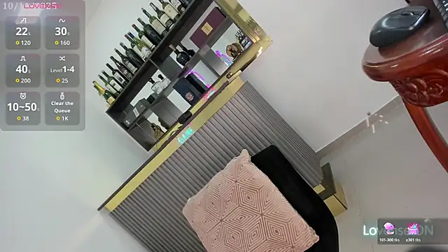 Snapshot of nayshalopestss chatting on November 10, 1:21 pm nayshalopestss online show from November 10, 1:21 pm