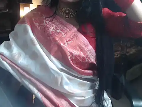 DevilErin online show from July 31, 8:41 pm