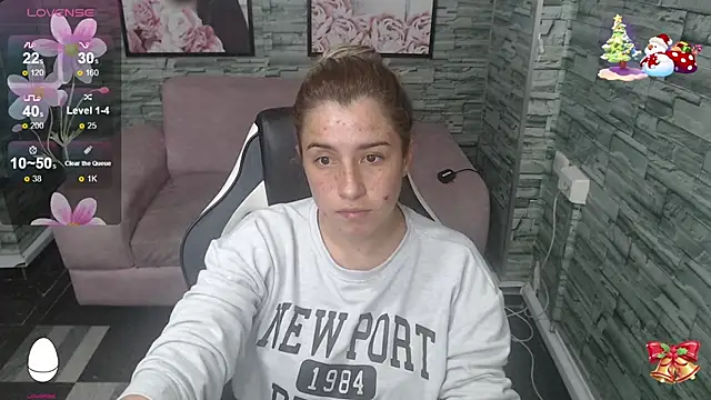 Snapshot of Valerie_b chatting on December 20, 6:56 pm Valerie b online show from December 20, 6:56 pm