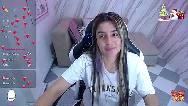 Snapshot of Valerie_b chatting on January 23, 8:57 am Valerie b online show from January 23, 8:57 am